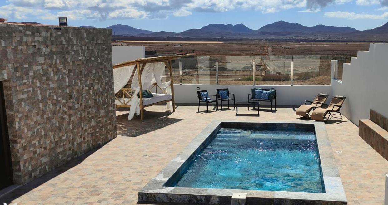 4 Family Home With Pool, Fuerteventura-Gran Tarajal Juan Gopar Exterior photo