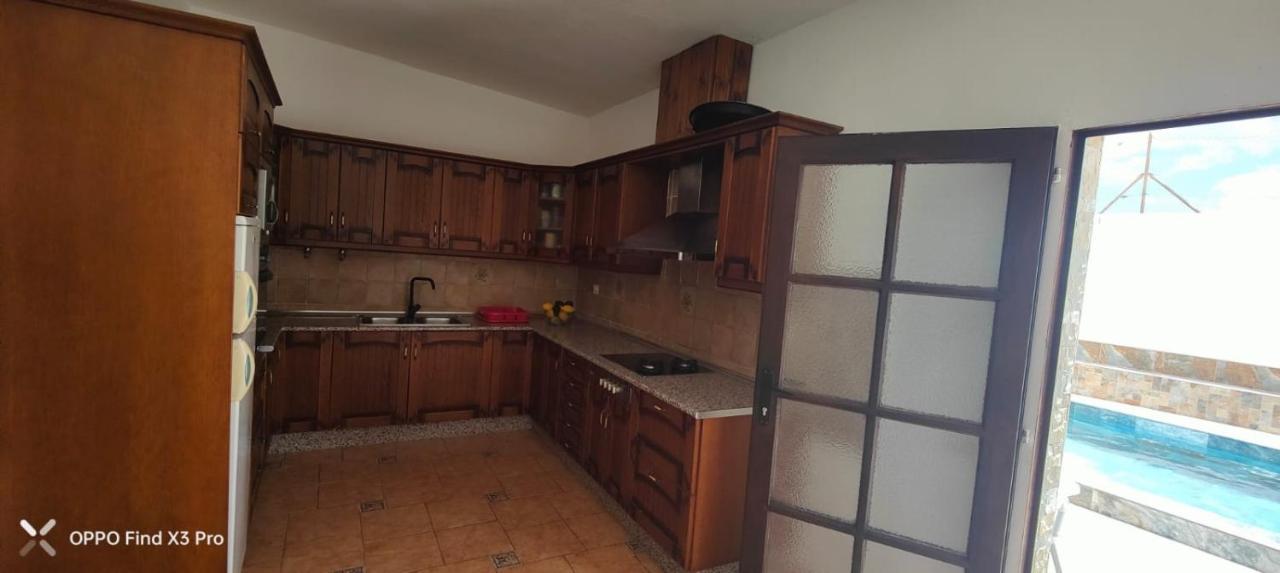 4 Family Home With Pool, Fuerteventura-Gran Tarajal Juan Gopar Exterior photo