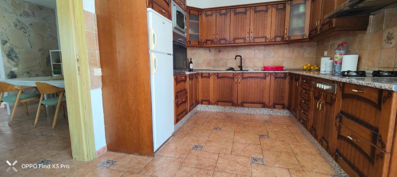 4 Family Home With Pool, Fuerteventura-Gran Tarajal Juan Gopar Exterior photo
